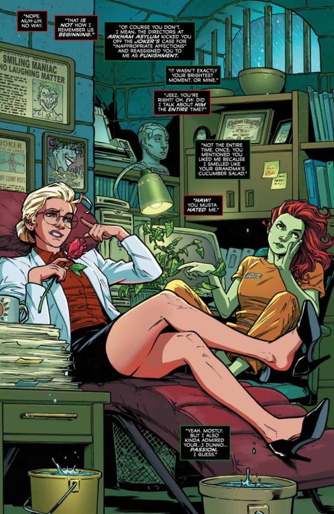 skiinny-witch:SNEAK PEEK: Harley and Ivy in DC LOVE IS A BATTLEFIELD #1