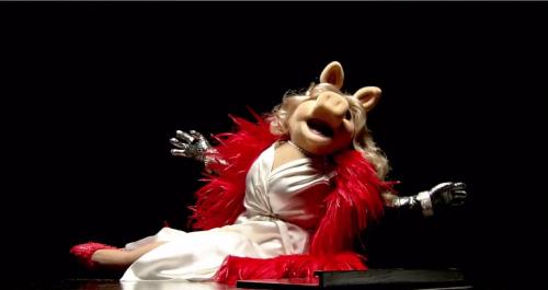 muppetmindset:“Style comes in all shapes and sizes. Therefore, the bigger you are, the more st