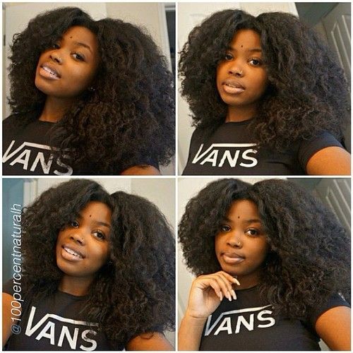 naturalhairqueens:Melanin and hair looking great.