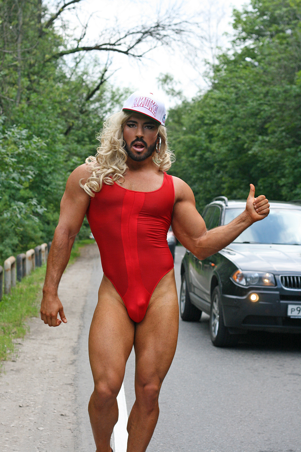 homo-genius:  iluv2freeball:  daddyissuesdelrey:  this looks like gaga’s dorrito