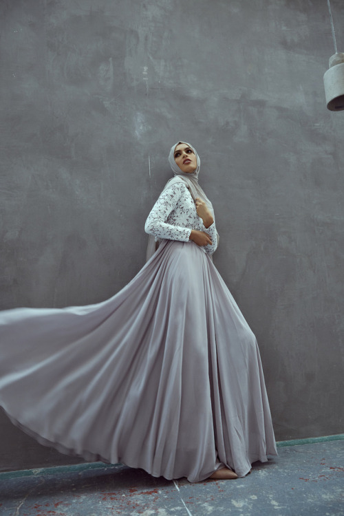 The essence of Modest fashion&hellip; One of our best selling signature pieces.Light Grey Gown w