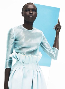 elizabethjane:  Grace Bol by Markus Pritzi