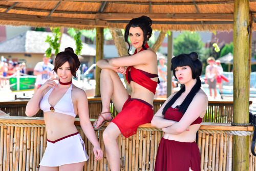 pyropi:Fire Nation ladies put the “hot” in “hot tub”   Ember Island beach outfits (b3ep5) at Colossa