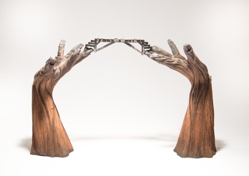 culturenlifestyle:Impressive Ceramic Sculptures by Christopher David White Look Like WoodSculpt