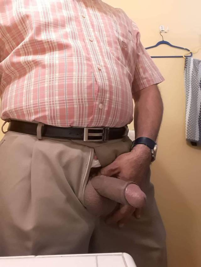 anatonsblog:hardpostanchor:mature-40-pluslover:mature-40-pluslover:Le sucerMuito