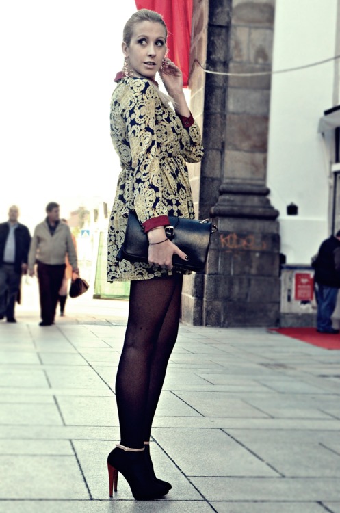 (via Ivânia Diamond - fashion &amp; lifestyle: Baroque Print Dress)