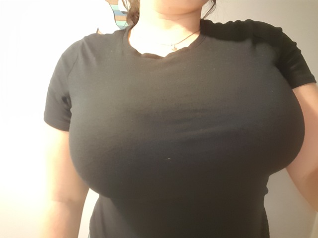 teacherpawg-deactivated20200411:jrlovestitties:teacherpawg-deactivated20200411:teacherpawg-deactivated20200411:bra on, bra off 🤗Amazing breast!Aww 😉