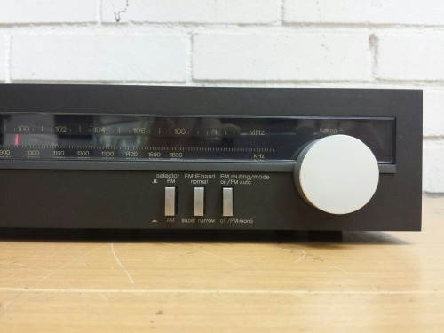 Technics ST-Z11 AM/FM Stereo Tuner, 1982
