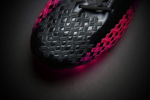 adidasfootball:  Explore in more detail our Predator LZ in black, white and vivid berry.
