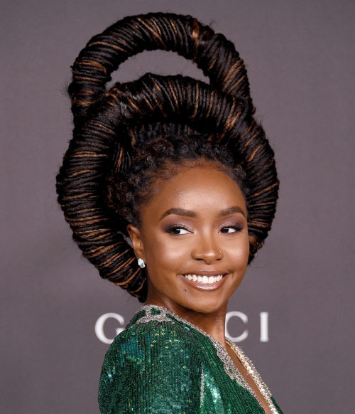 atenderofsycamoretrees:Kiki Layne attends the 2019 LACMA Arts + Film Gala in Gucci, with hair by Lar