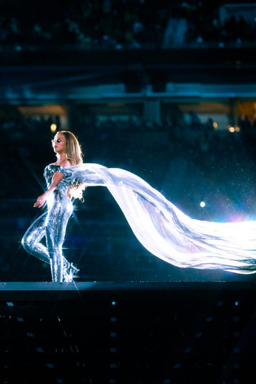 beyhq: Beyoncé performing in Santa Clara (Sept. 29th)