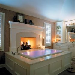 homedecoratingx:  The overflow bath tub