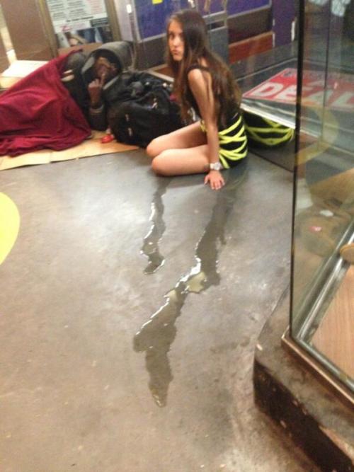 reallydesperate2016:  Um…oooops that’s some desperate flood :) 