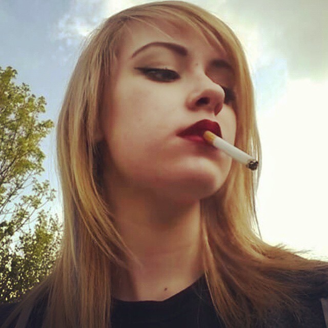 theodoreb:  Pretty blonde girl. Thanks to @momsendevil #smokingselfies #smoking #smokingfetish