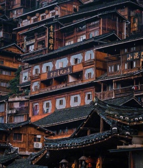 fuckyeahchinesegarden:千户苗寨thousand miao villages, xijiang, guizhou province.