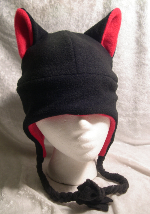 kookikaps: A fun black and hot pink kitty hat for kids - find it on Storenvy here:spellboundg