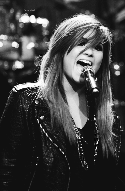 i-n-s-e-n-s-i-v-e-l:  - 