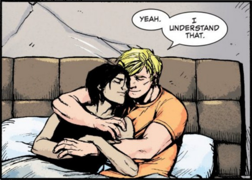 This image of Billy and Teddy from the final issue of Death’s Head is so sweet. ;3; 