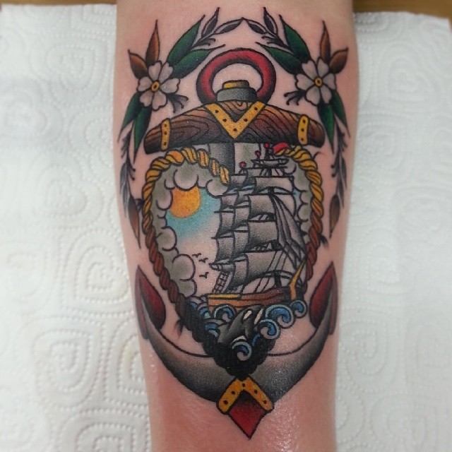 chloeomalley:  Done today, would love to do more like this! Thanks Katy x #traditionaltattoo