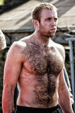 hairy-chests:  hunk