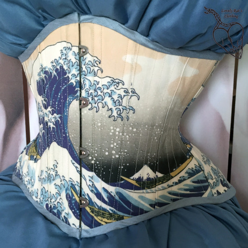 lovelyrats:Day of Corsets, Day 2: The Great Wave corset by Lovely Rat’s Corsetry