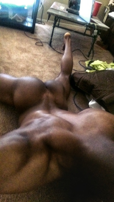 blktop9:  Fit boy ass