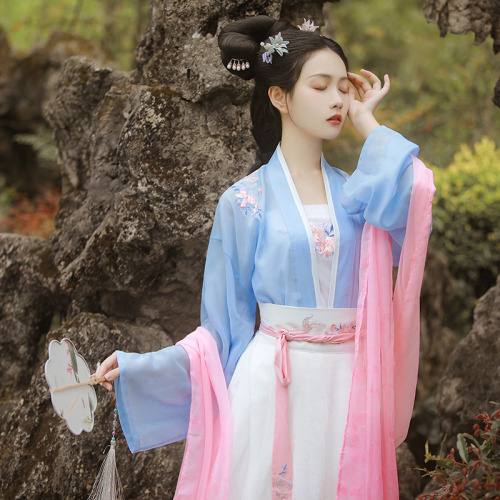 chinese hanfu by 云仙引汉服