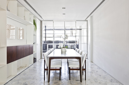 {AR Arquitetos set out to create a modern apartment in Sao Paulo, drawing on elements of Brazilian b