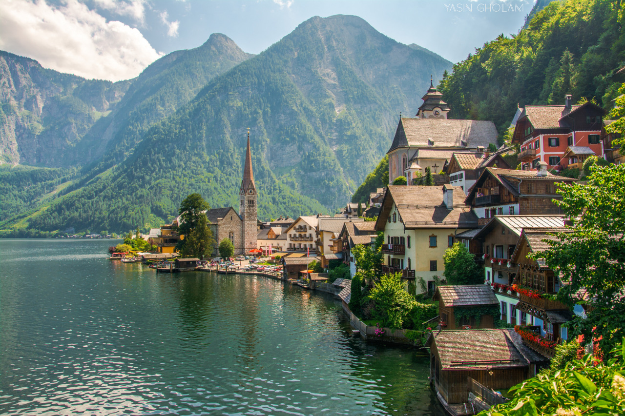 earth-land:  Hallstatt - Austria   Nestled between the edge of Hallstätter See and
