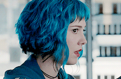 blomskvist:  Ramona Flowers + blue hair (requested by anonymous) 