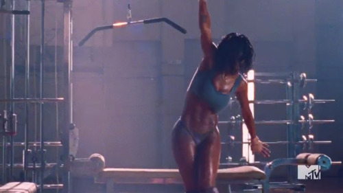 lyonnnss:freakyimagination:TEYANA TAYLOR DID THAT BITCH!!! this video is too fire
