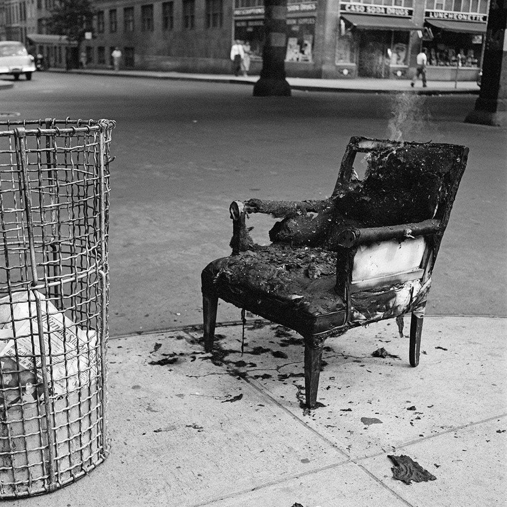 secretcinema1:   Untitled, New York, Vivian Maier