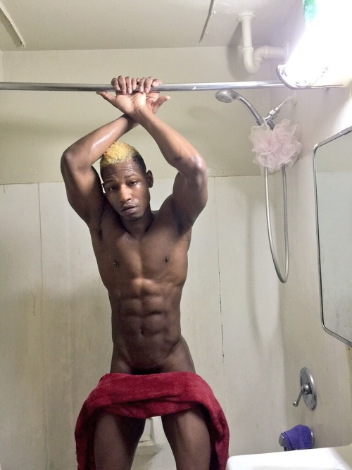 mysexyblackmen:  hulk3nhogan:  Harlem  Drop it