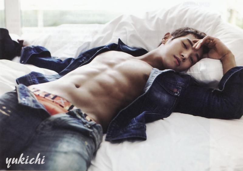 busankim:  환희 (Hwanhee)  http://jskbusan.blogspot.kr/search/label/환희 
