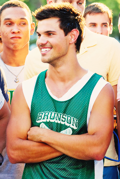 gayfortaylorlautner:  Official Grown Ups 2 stills 