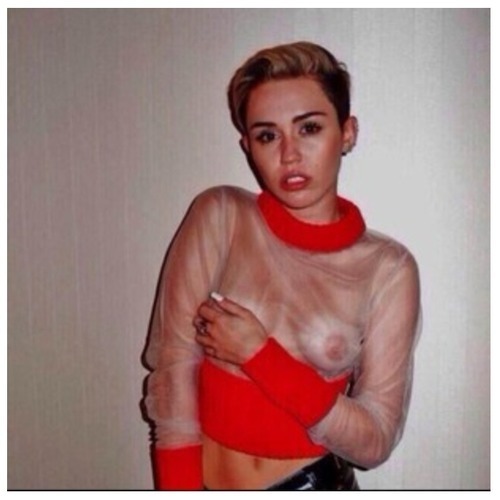 Porn photo nakedcelebrity:  Miley 