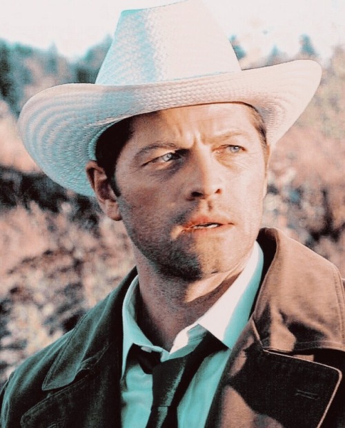 goldgilzean:Every Supernatural Episode - Tombstone 13.06