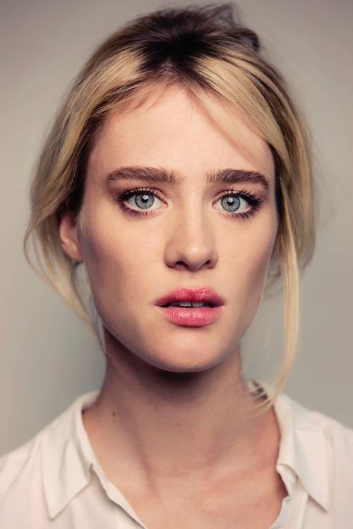 mackenzie davis