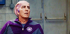 with-both-my-hearts:  the-venerable-reverend-cramhole:  lmnpnch: I was an actor once, damn it. Now look at me. Look at me!  what is thissssss?  Galaxy Quest! it’s a spoof of every science fiction series ever. But mostly Star Trek. Funny movie.