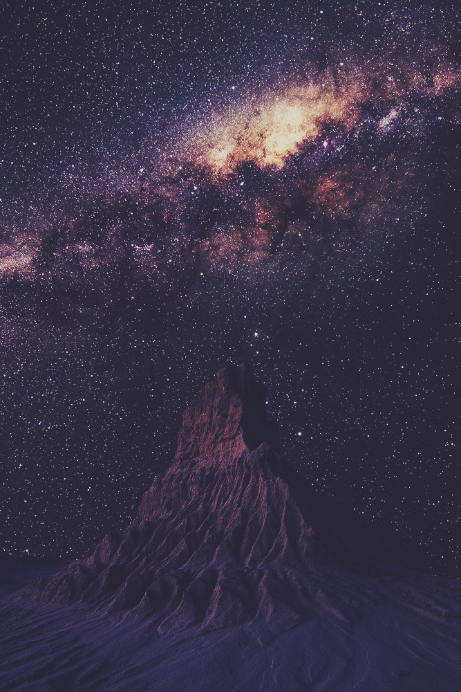 sitoutside:  Cosmic
