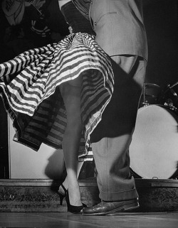 stfumadison:  Photo by Hannes Kilian, 19553 