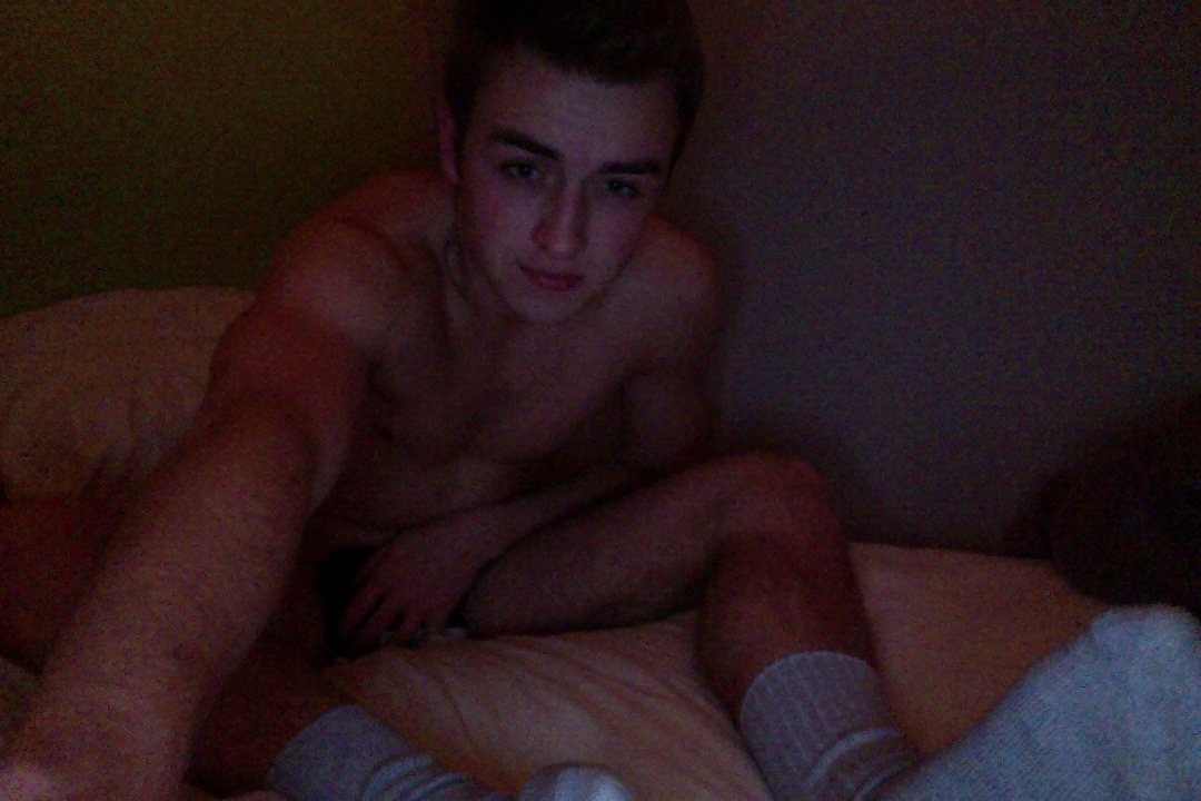 supremeporn:new sockzinstagram: grantwagnerr