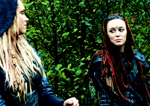 forbescaroline:6K CELEBRATION ~ TOP 20 WLW SHIPS (as voted by my followers) #3. clarke and lexa - th