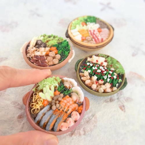 mymodernmet:Exquisitely Detailed Cookies Look Like Tiny Plates of Japanese Food