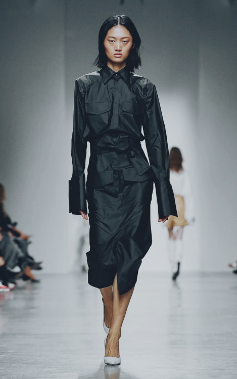 Kristina Fidelskaya / SS 2020 Model: Yilan Hua