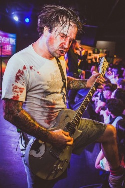 nevverwake:  Jordan Buckley of Every Time I Die   St.Louis, MO • 8/9/15