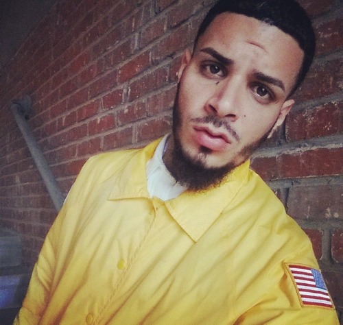 soaortiz: tomapapi: papibaitclub215: Submission  Junii Perez 26. Philadelphia   My fave, he use to b