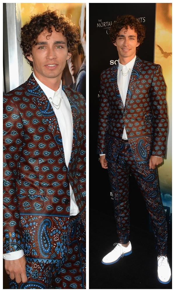 vispreeve:  Robert Sheehan | “The Mortal Instruments: City of Bones” Hollywood