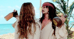 mockingjaykatniss2:potc meme | five characters ► [3/5] captainjack sparrow↳   Son… I’m Captain Jack 