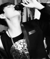 minsugoi-deactivated20141217:taehyung’s perfection in b&w ♡